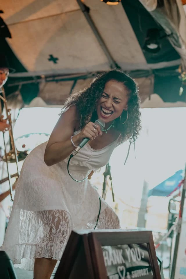 In Sweet HayaH's latest single, "Foolin'," the band's blues-infused journey takes listeners on a soul-searching expedition, guided by Nehal Abuelata's Beth Hart-evoking vocals. As the smooth blues/rock rhythms weave through poignant lyrics questioning self-deception, the song stands as a testament to Sweet HayaH's enduring ability to transport audiences into a nostalgic reverie of sound and introspection.